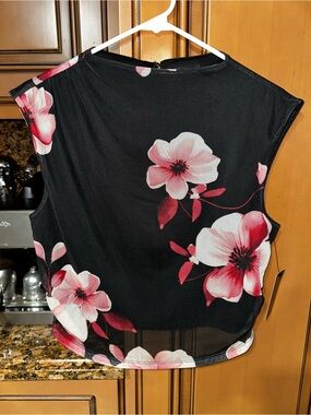 Bold Elements Women’s Black Floral Sleeveless Top - Pink Blossom Print SIZE: L